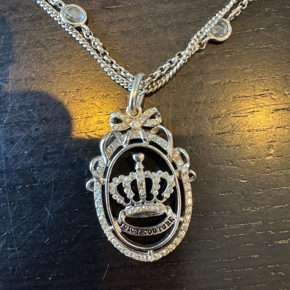 Juicy Couture authentic necklace with crystal detail - Picture 2 of 4